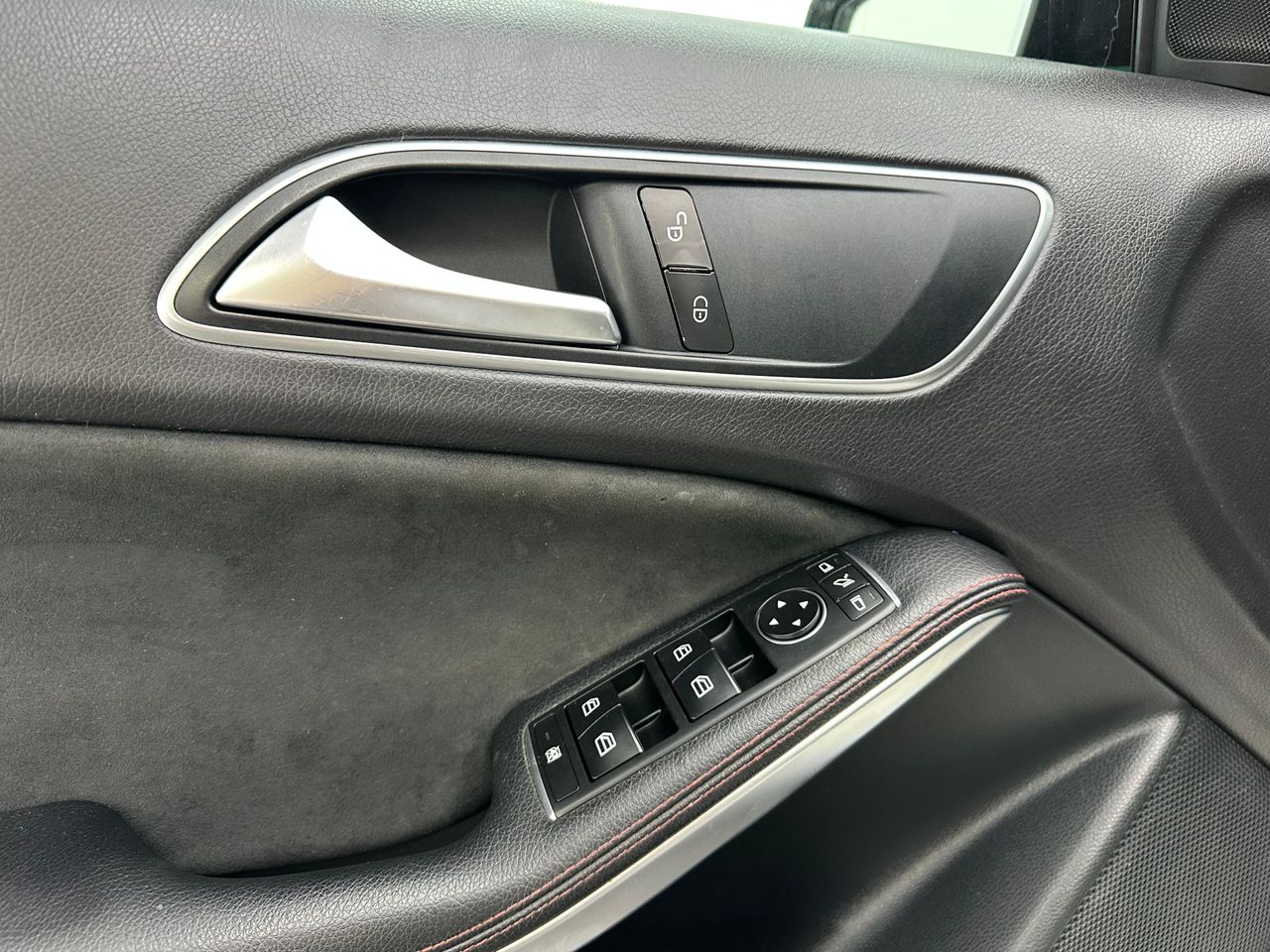 Mercedes Clase A A 220 d AMG Line A45 Pack 170Cv - 219.000Km - Foto 2 