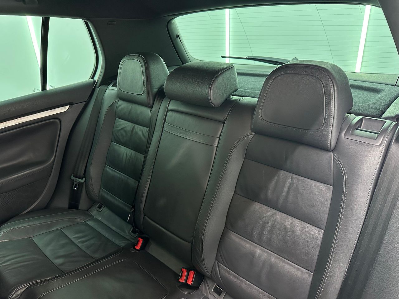 Volkswagen Golf 3.2 R32 4motion DSG 230.000Km - Foto 2 