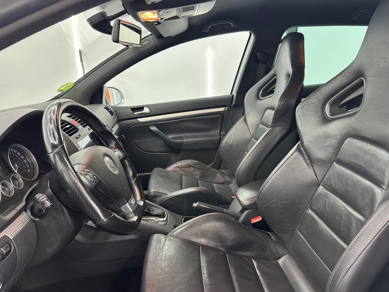 Volkswagen Golf 3.2 R32 4motion DSG 230.000Km - Foto 2 