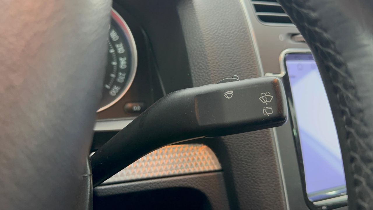 Volkswagen Golf 3.2 R32 4motion DSG 230.000Km - Foto 2 