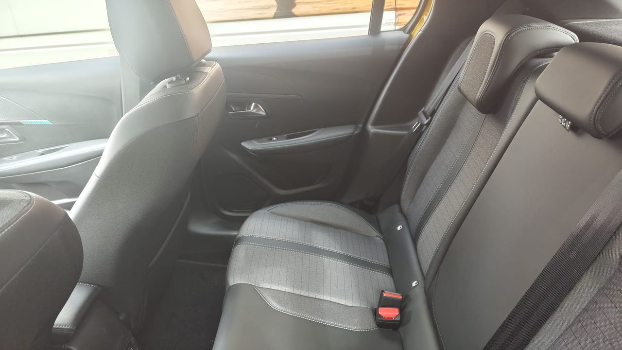 Peugeot 208 PureTech 73kW (100CV) Active Pack Nacional UNICO PROPIETARIO -  - 33.000Km - Foto 2 