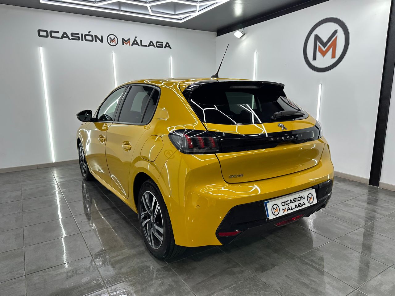 Peugeot 208 PureTech 73kW (100CV) Active Pack Nacional UNICO PROPIETARIO -  - 33.000Km - Foto 2 