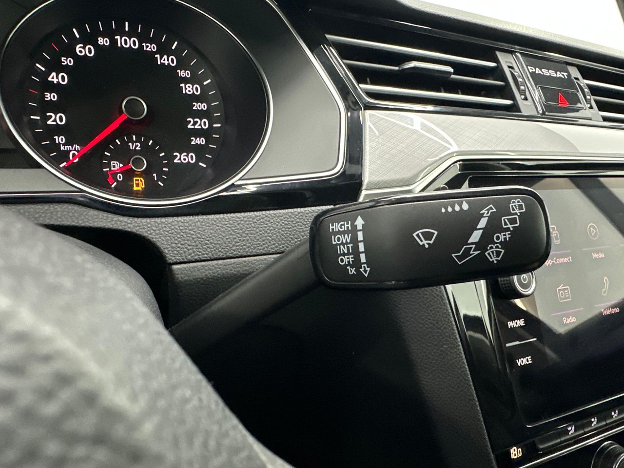 Volkswagen Passat Variant Executive 2.0 TDI 110kW (150CV) - Foto 2 