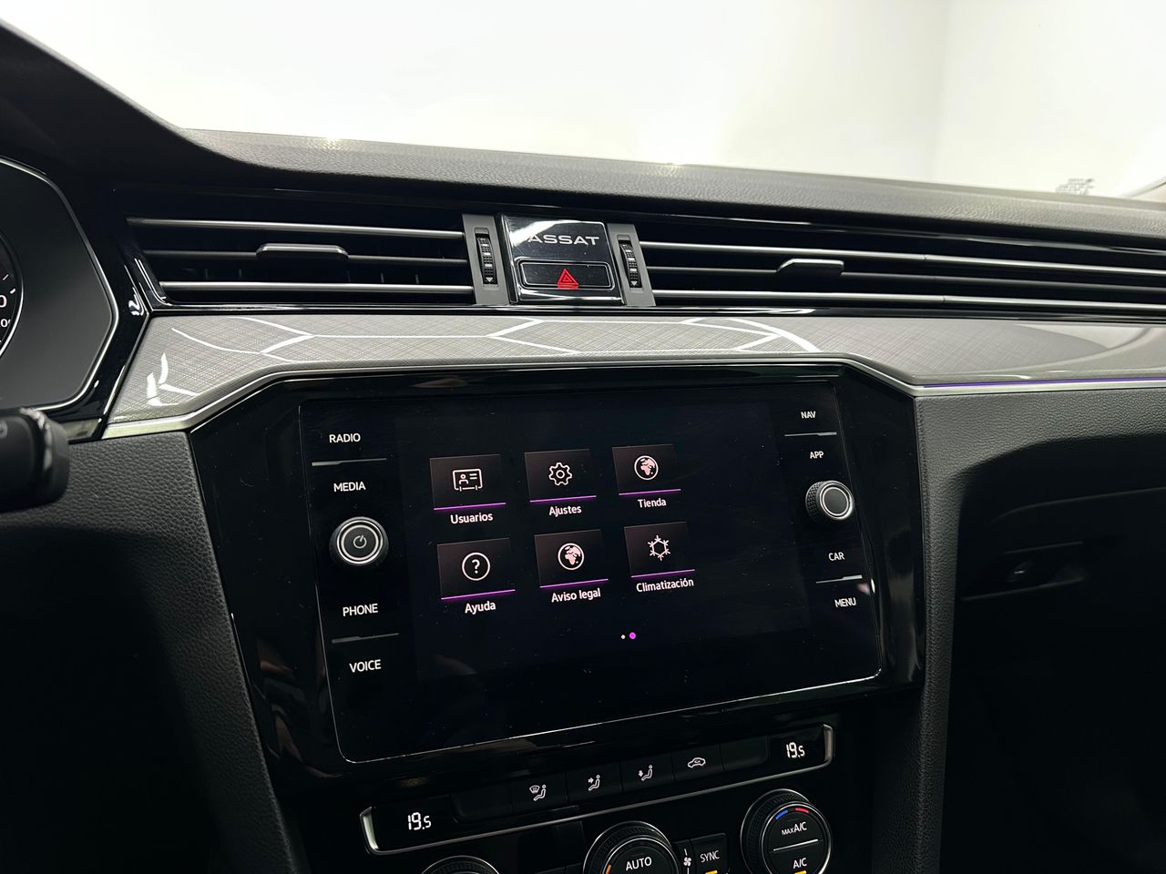 Volkswagen Passat Variant Executive 2.0 TDI 110kW (150CV) - Foto 2 