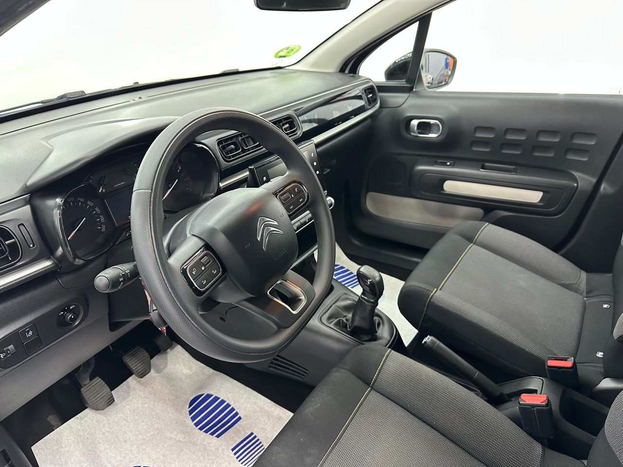 Citroën C3 PureTech 60KW (82CV) FEEL Nacional Sólo 89.000Km - Foto 2 