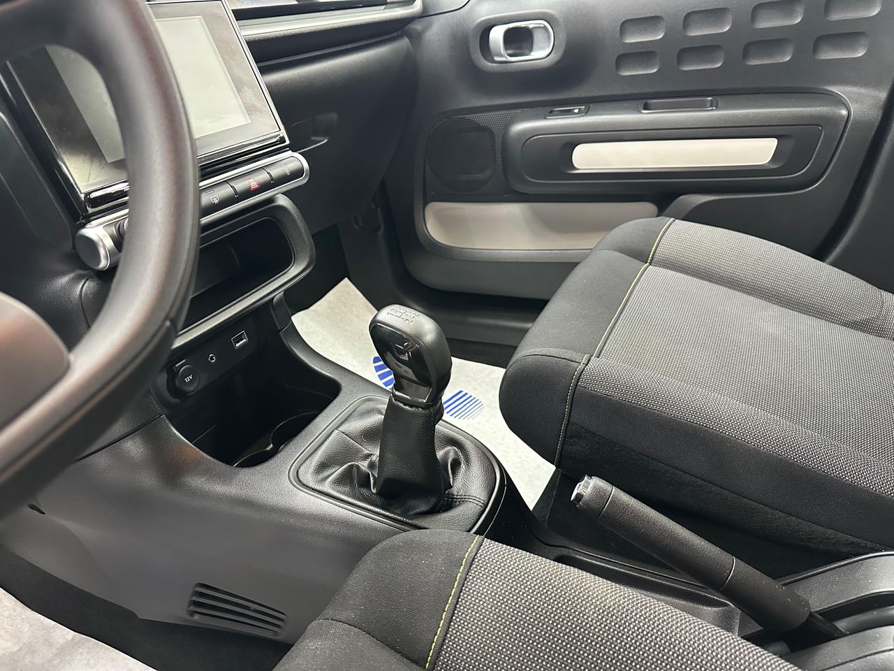 Citroën C3 PureTech 60KW (82CV) FEEL Nacional Sólo 89.000Km - Foto 2 