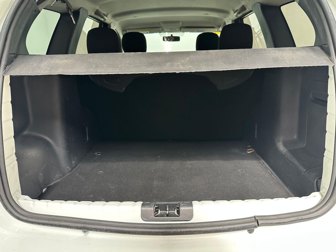 Dacia Duster Ambiance 1.6 105Cv E5 Nacional - 92.000Km - Foto 2 