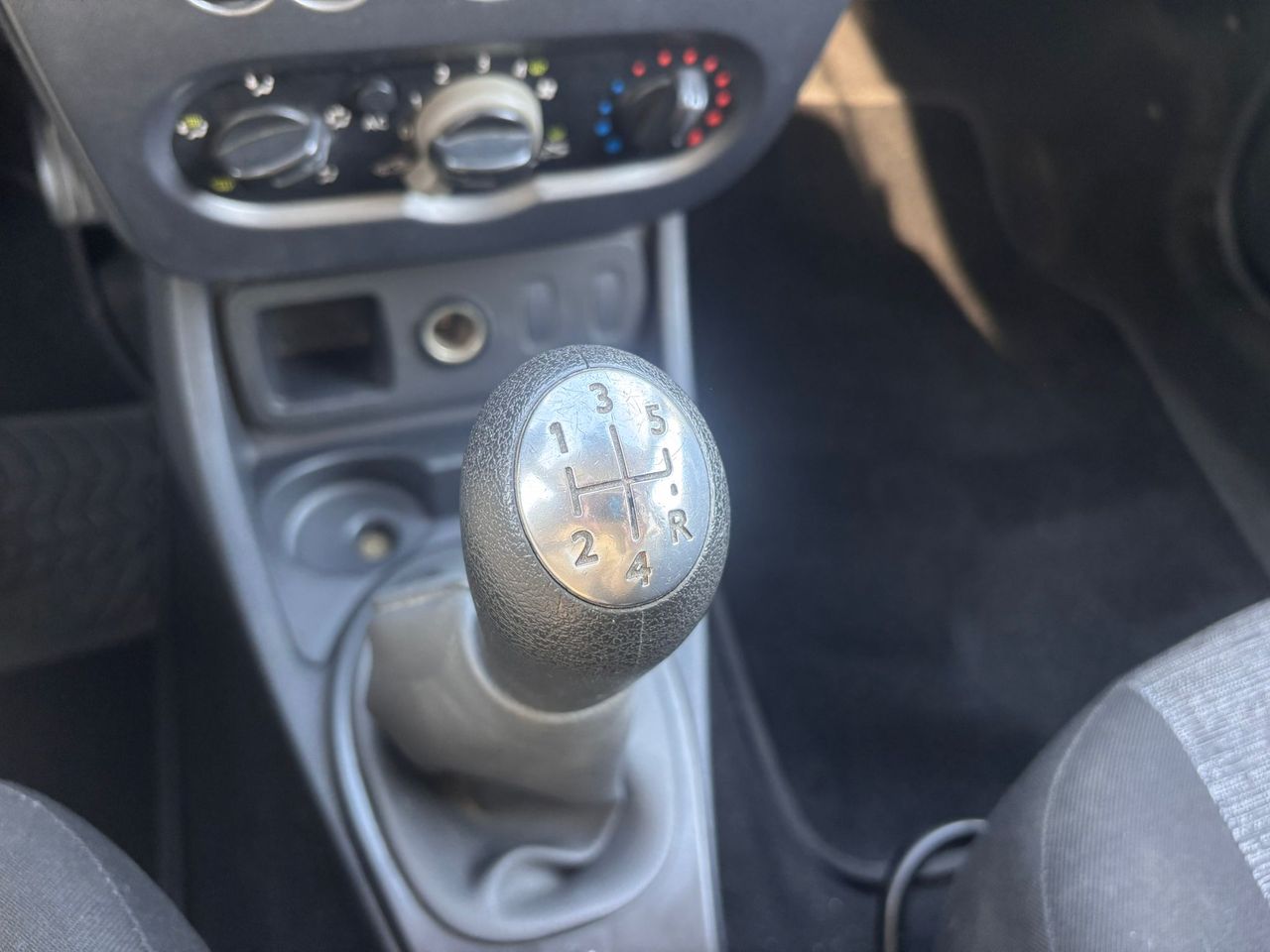 Dacia Duster Ambiance 1.6 105Cv E5 Nacional - 92.000Km - Foto 2 