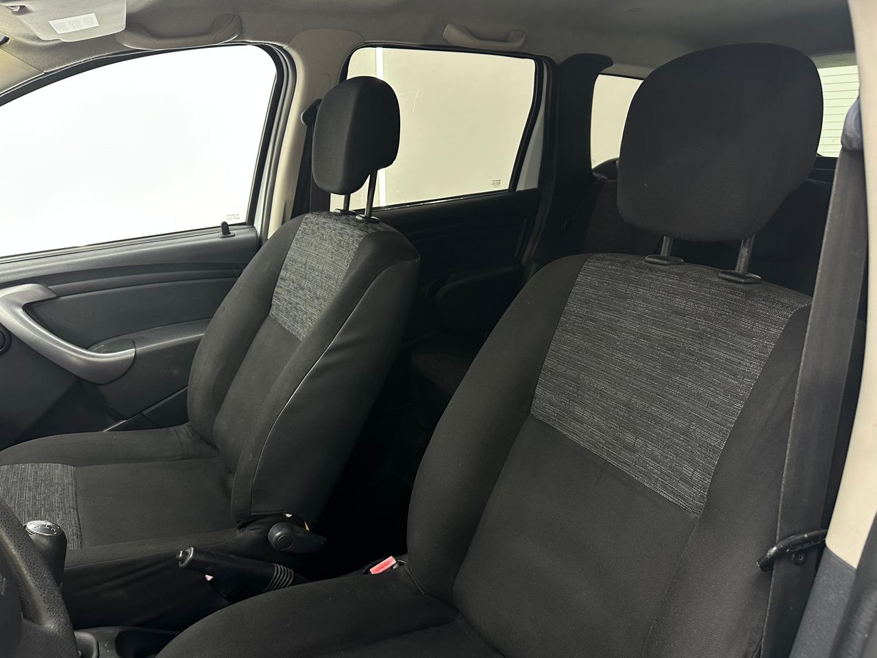 Dacia Duster Ambiance 1.6 105Cv E5 Nacional - 92.000Km - Foto 2 
