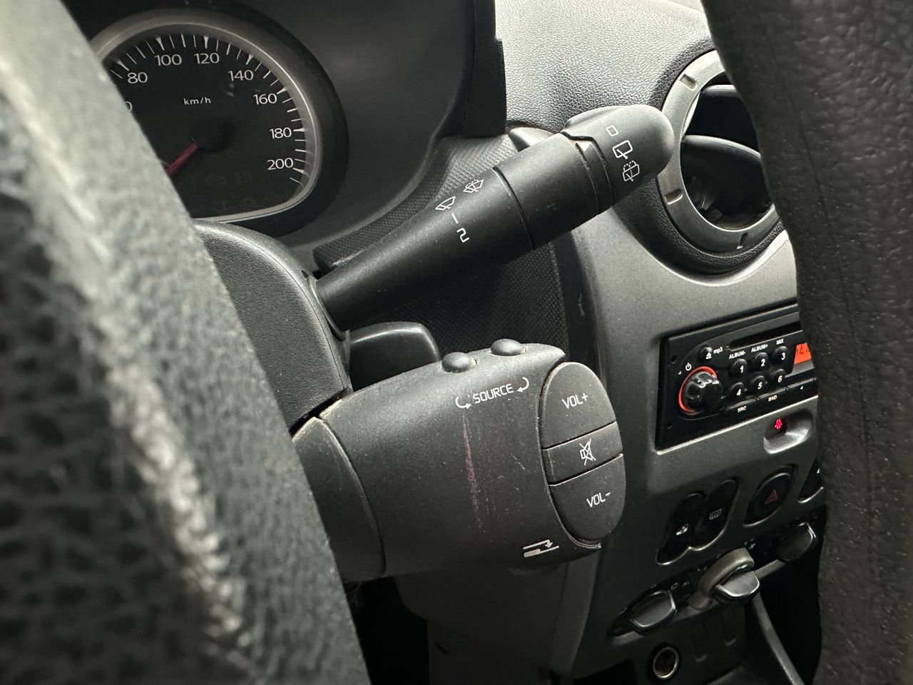 Dacia Duster Ambiance 1.6 105Cv E5 Nacional - 92.000Km - Foto 2 