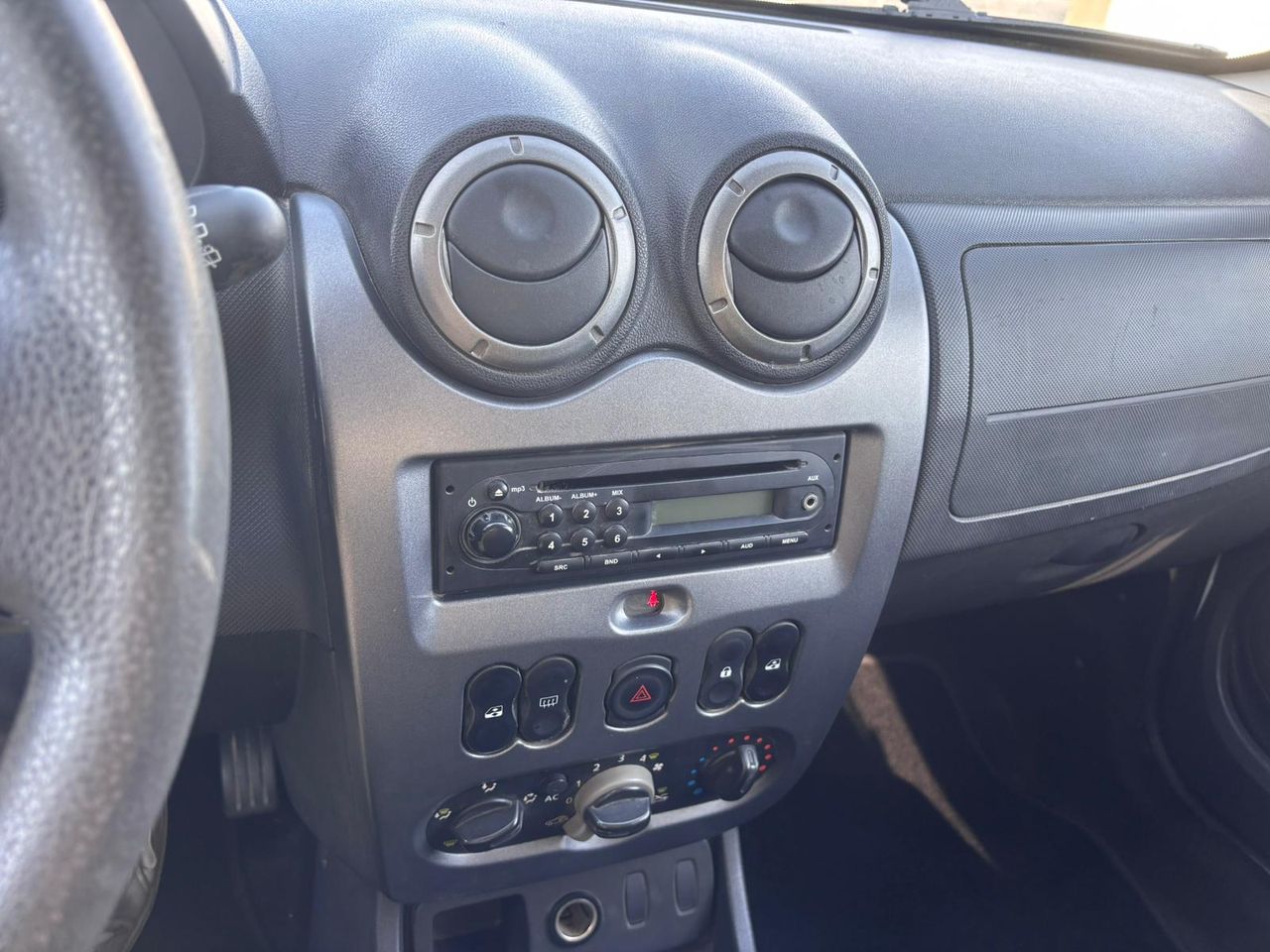 Dacia Duster Ambiance 1.6 105Cv E5 Nacional - 92.000Km - Foto 2 