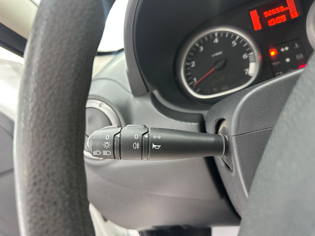 Dacia Duster Ambiance 1.6 105Cv E5 Nacional - 92.000Km - Foto 2 