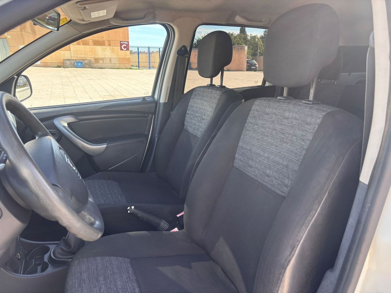 Dacia Duster Ambiance 1.6 105Cv E5 Nacional - 92.000Km - Foto 2 