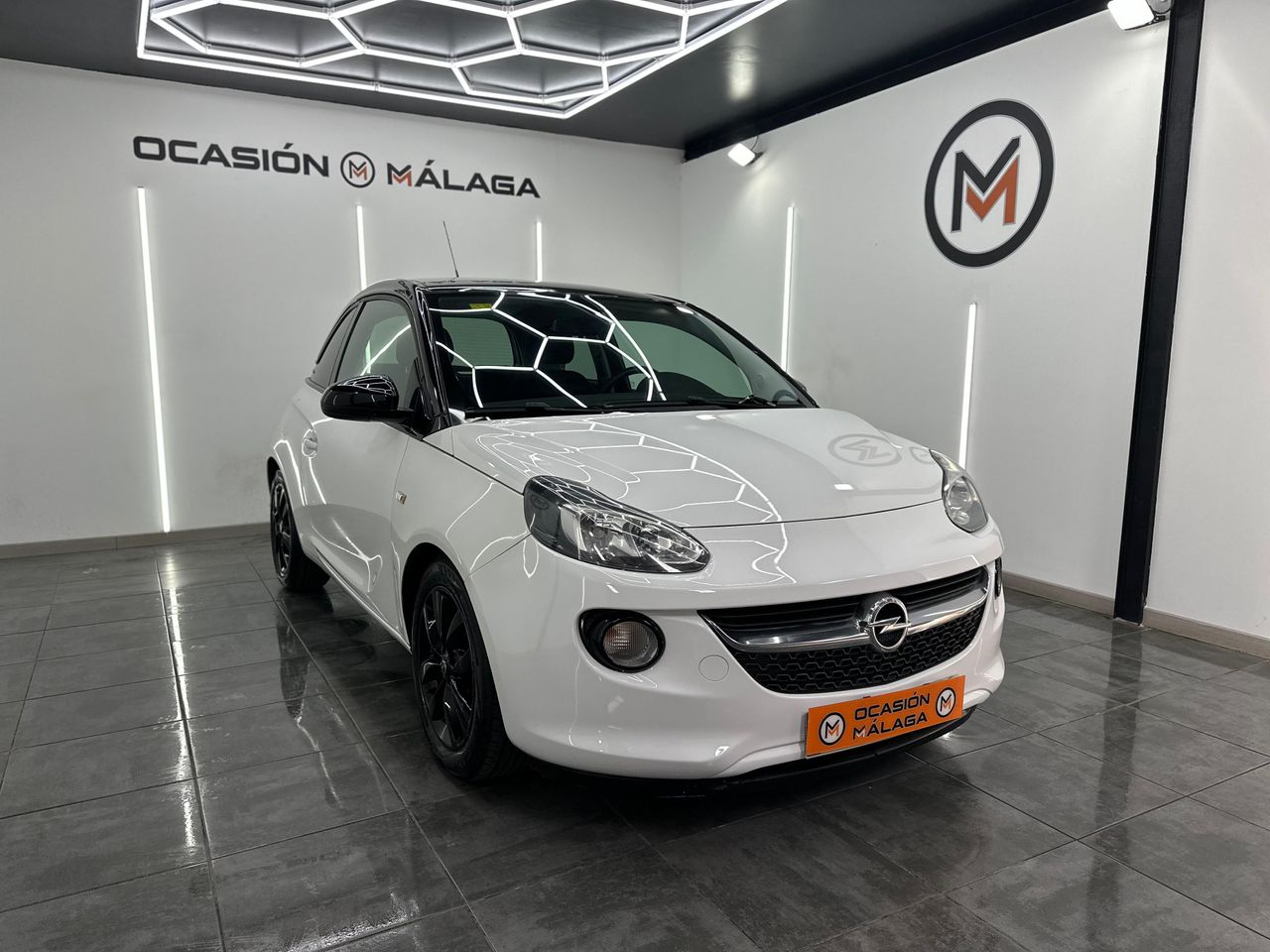 Opel Adam 1.4 XEL GLAM 87Cv Nacional 42.500Km - Unico propietario - Foto 2 