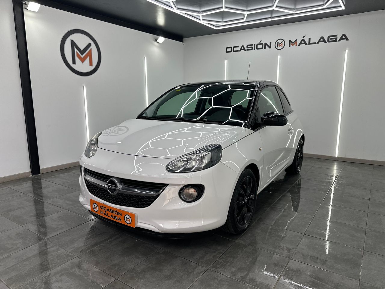 Opel Adam 1.4 XEL GLAM 87Cv Nacional 42.500Km - Unico propietario - Foto 2 