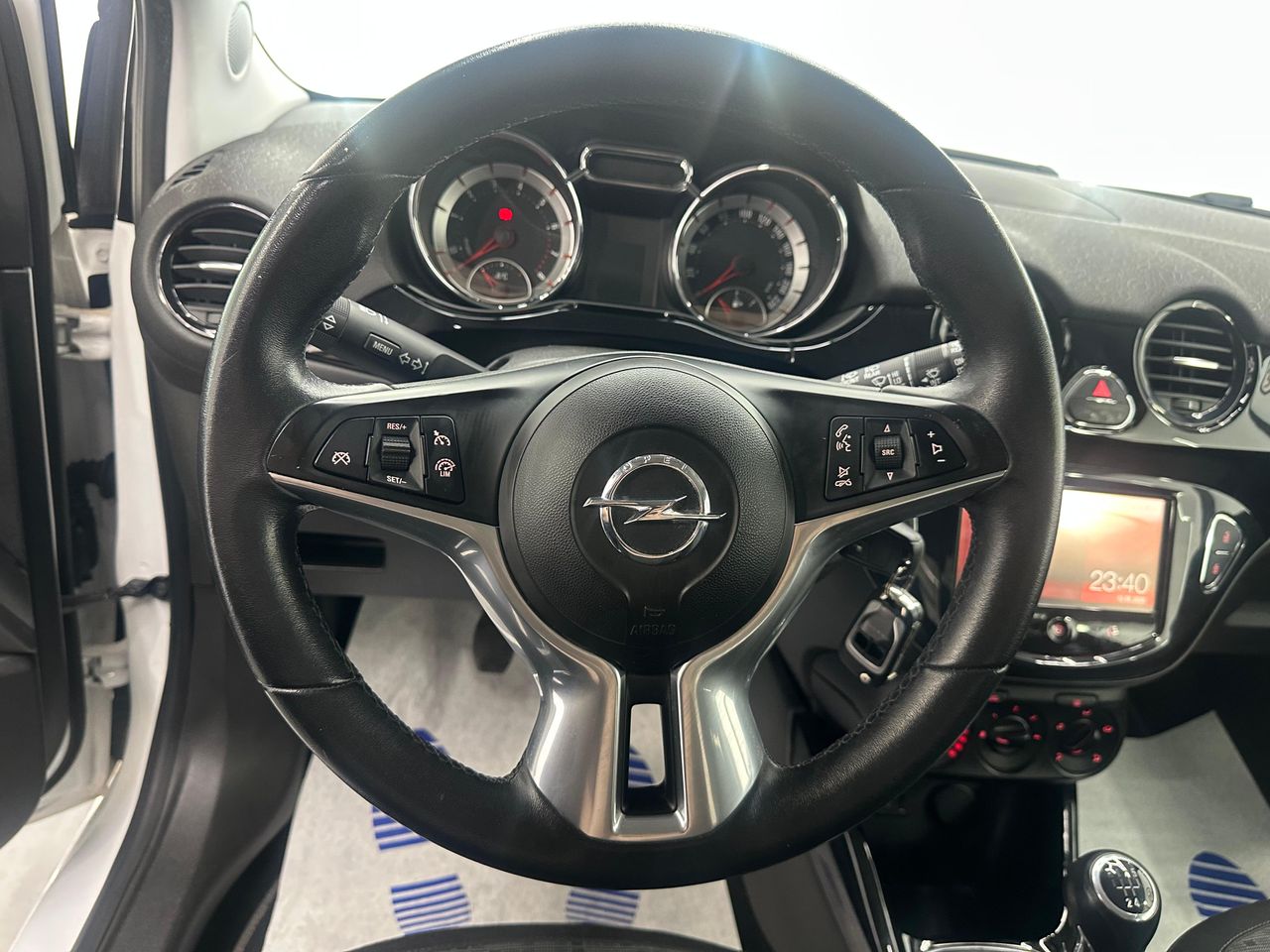 Opel Adam 1.4 XEL GLAM 87Cv Nacional 42.500Km - Unico propietario - Foto 2 