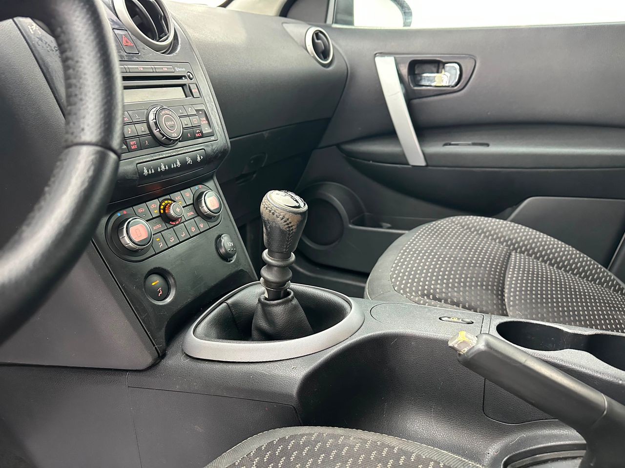 Nissan Qashqai 1.5 dCi TEKNA 4x2 Nacional - Foto 2 