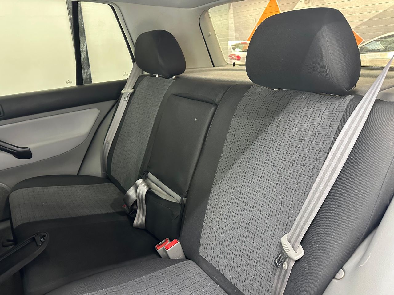 Volkswagen Golf 1.6 HIGHLINE AUTOMATIC 100cv Nacional - Foto 2 