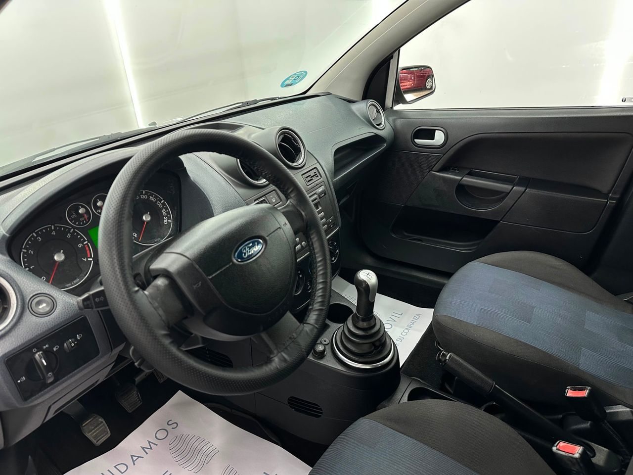 Ford Fiesta 1.4 Ghia 2008  80Cv Nacional - Foto 2 