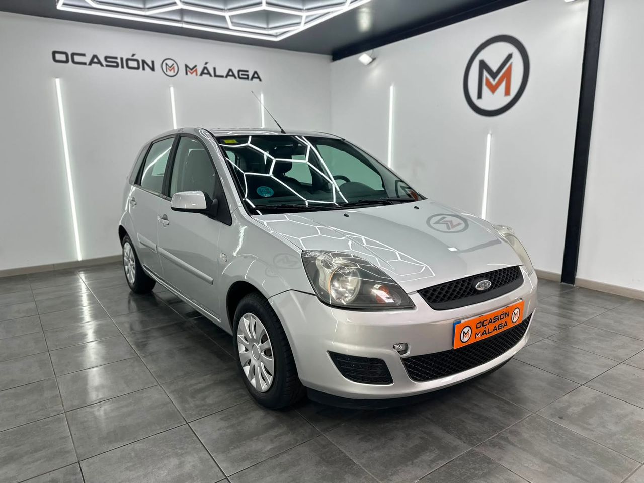 Ford Fiesta 1.4 Ghia 2008  80Cv Nacional - Foto 2 