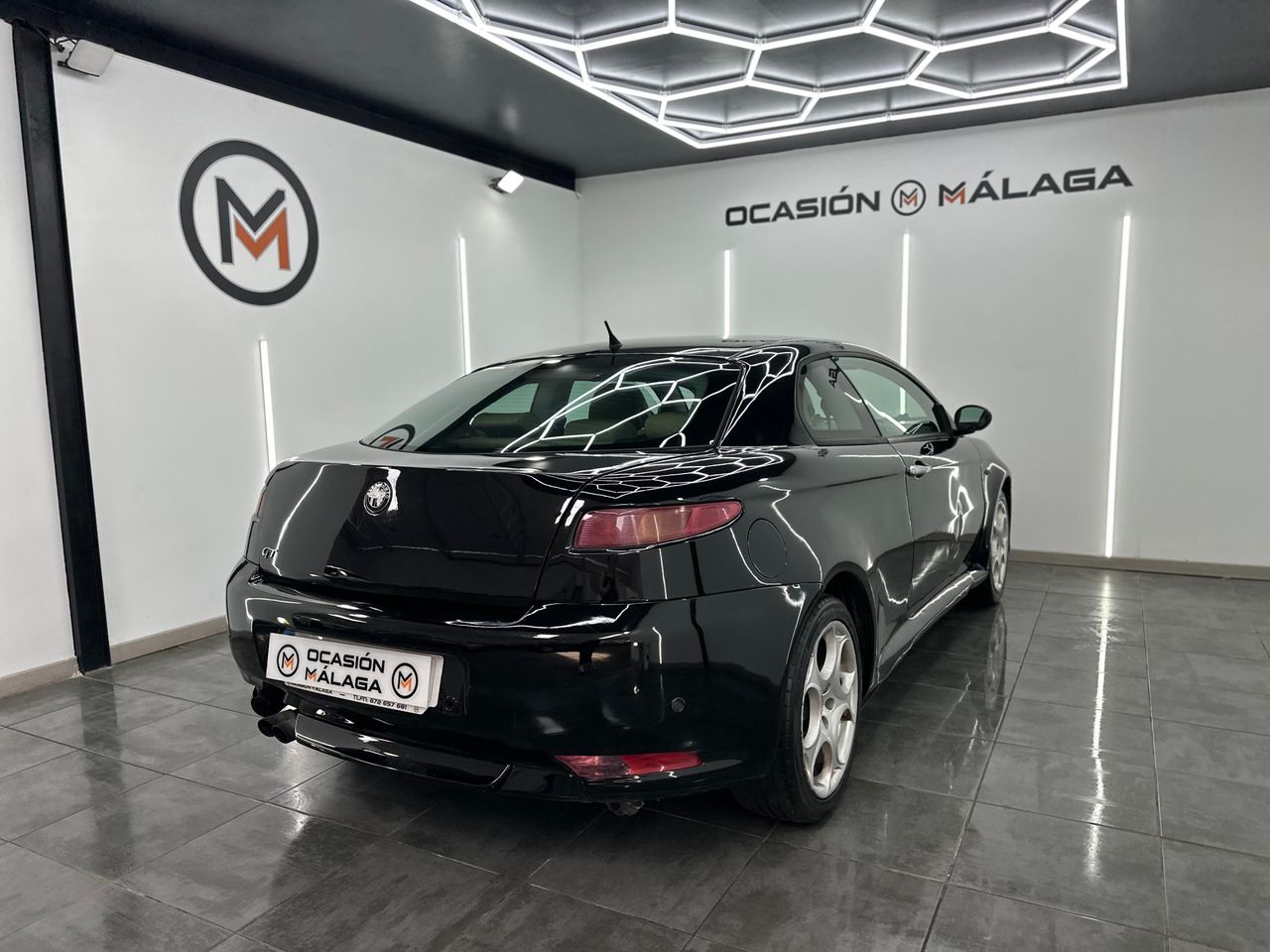 Alfa Romeo GT 1.9 JTD Distinctive - 199.000Km - Foto 2 