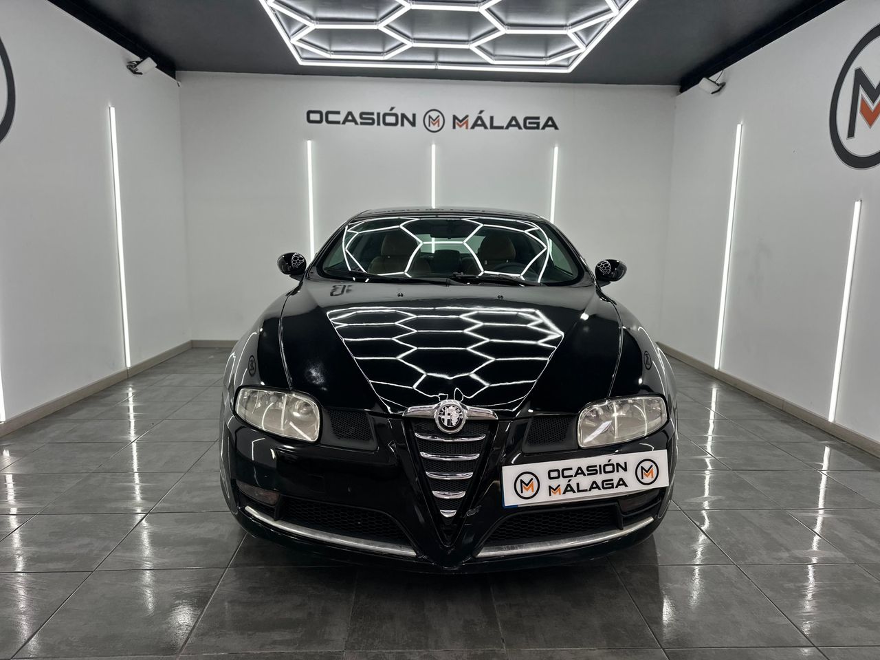 Alfa Romeo GT 1.9 JTD Distinctive - 199.000Km - Foto 2 