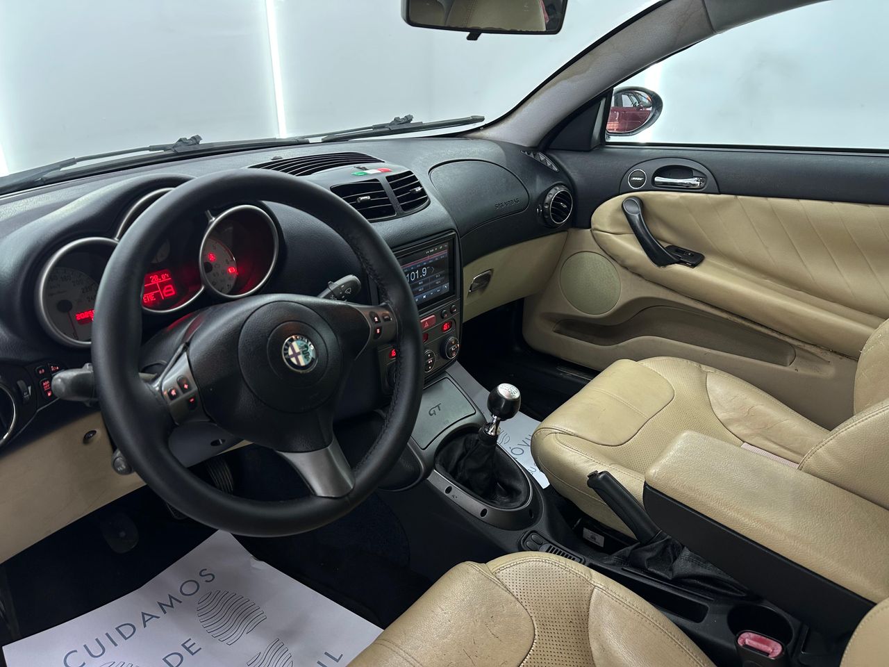 Alfa Romeo GT 1.9 JTD Distinctive - 199.000Km - Foto 2 