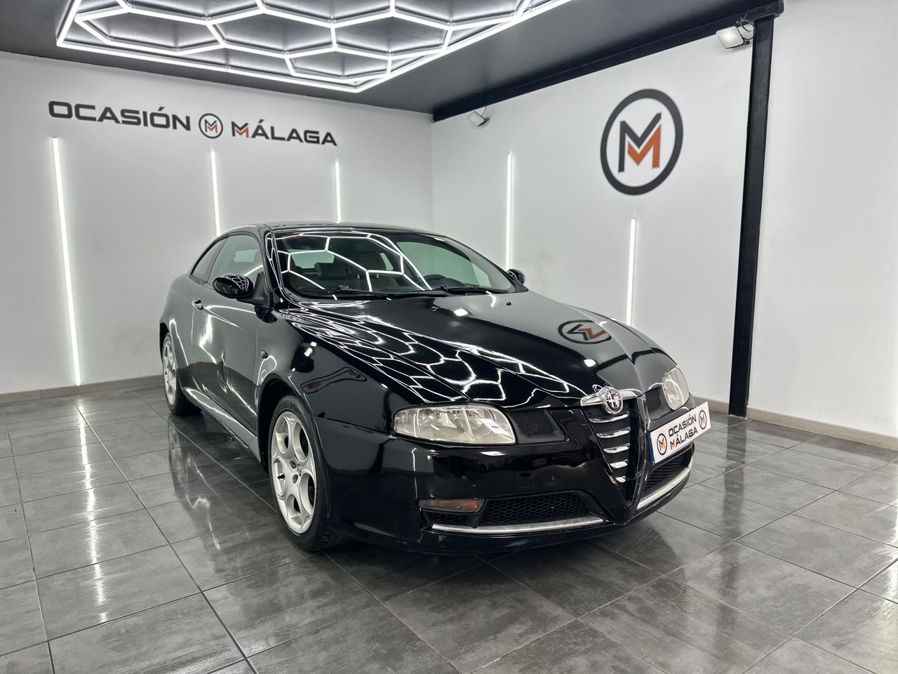 Alfa Romeo GT 1.9 JTD Distinctive - 199.000Km - Foto 2 