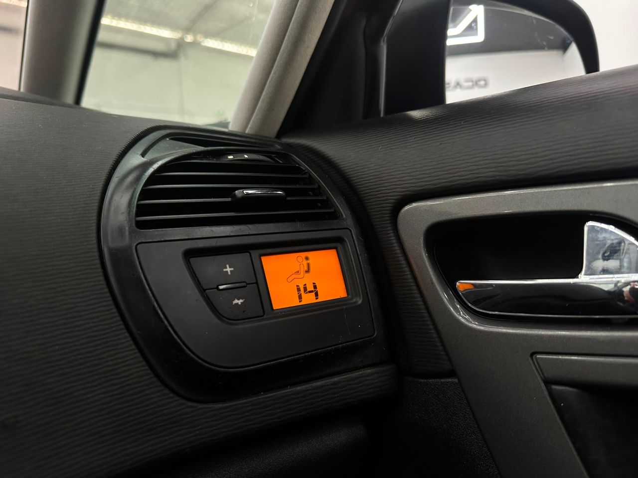 Citroën C4 Picasso 1.6 HDi CMP Exclusive Plus - - Foto 2 