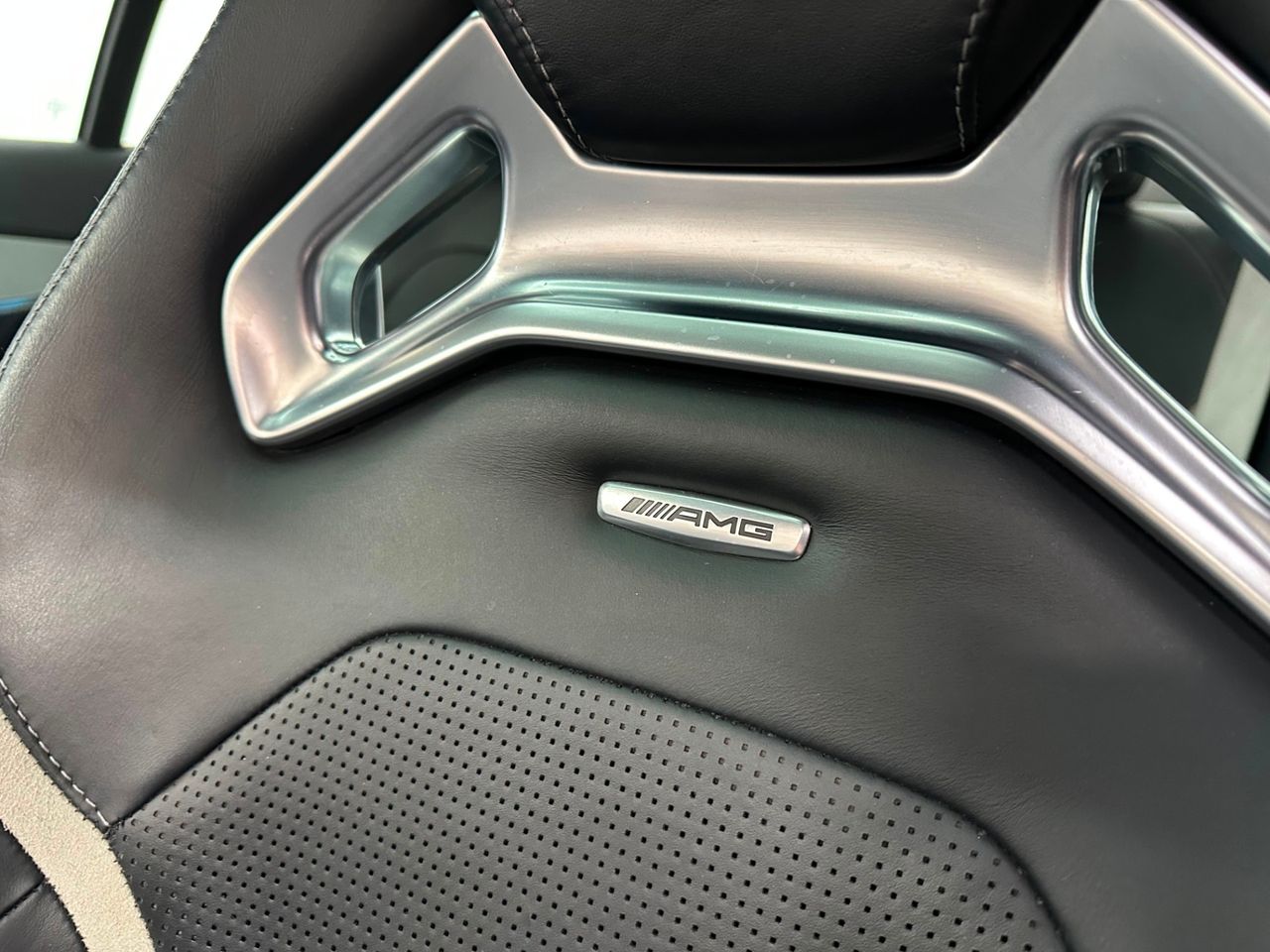 Mercedes Clase C Mercedes-AMG C 63 S V8 Bit-turbo 510Cv - Foto 2 