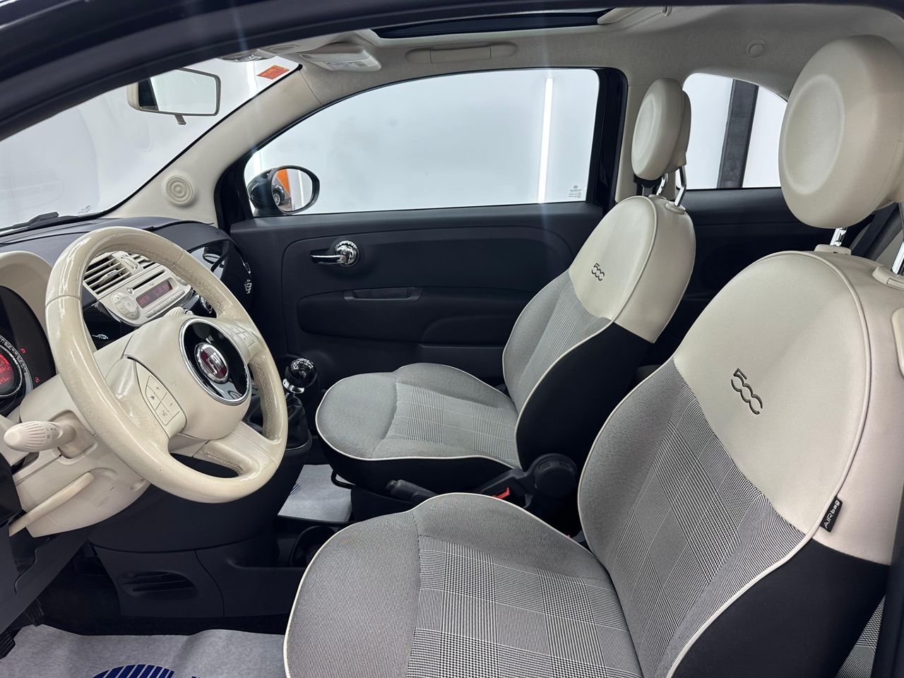 Fiat 500 1.2 8v 69 CV Lounge - Foto 2 
