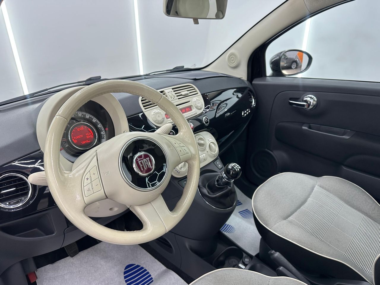 Fiat 500 1.2 8v 69 CV Lounge - Foto 2 