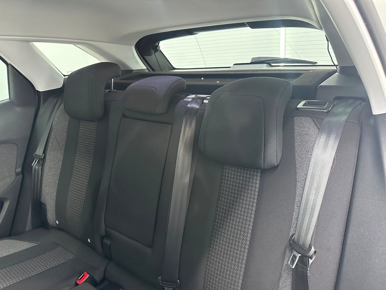 Peugeot 3008 1.5L BlueHDi 96kW (130CV) S&S Allure - Foto 2 