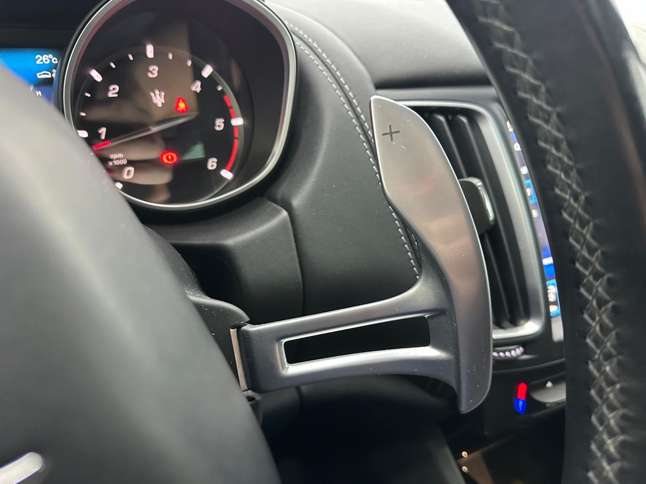 Maserati Levante V6 275 HP D AWD GranLusso - Foto 2 