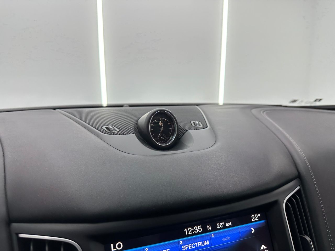 Maserati Levante V6 275 HP D AWD GranLusso - Foto 2 