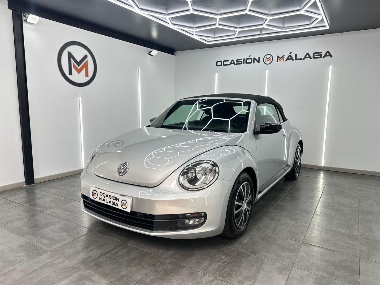 Volkswagen Beetle 1.6 TDI 105cv Beetlemanía - Foto 2 