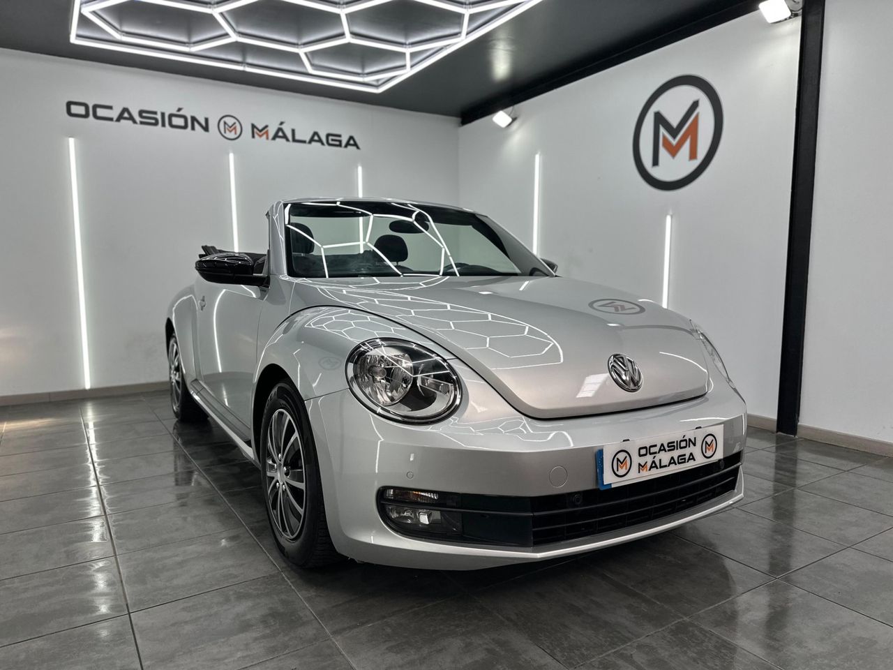 Volkswagen Beetle 1.6 TDI 105cv Beetlemanía - Foto 2 