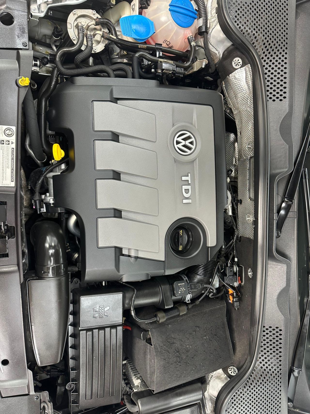 Volkswagen Beetle 1.6 TDI 105cv Beetlemanía - Foto 2 