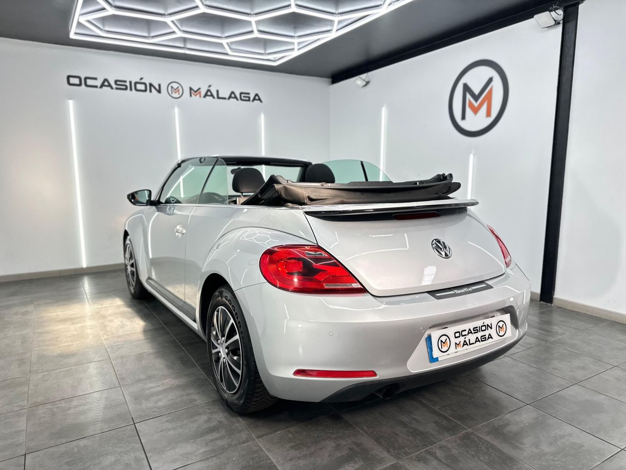 Volkswagen Beetle 1.6 TDI 105cv Beetlemanía - Foto 2 