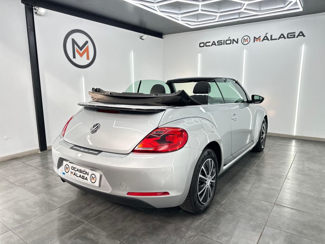 Volkswagen Beetle 1.6 TDI 105cv Beetlemanía - Foto 2 
