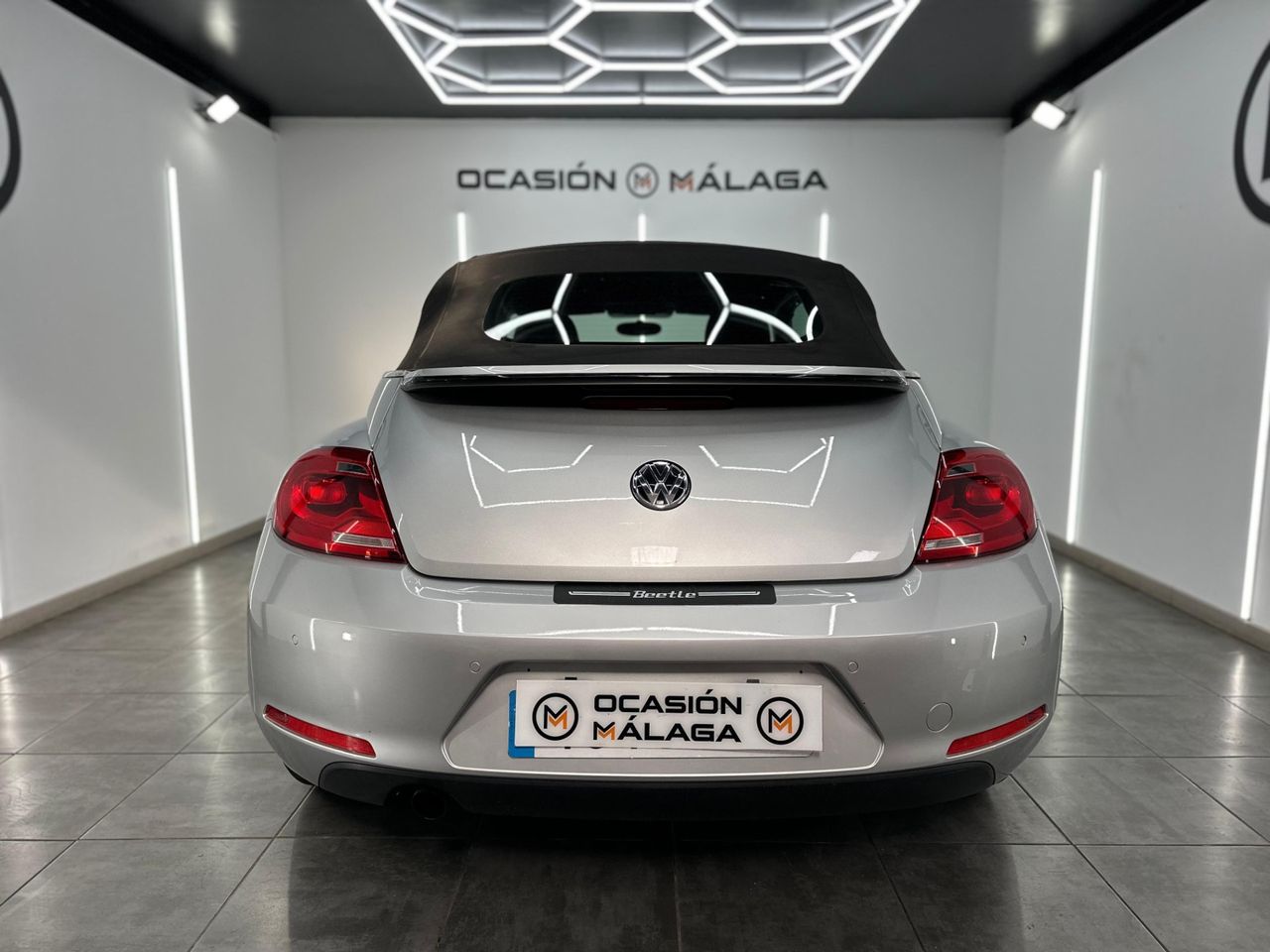 Volkswagen Beetle 1.6 TDI 105cv Beetlemanía - Foto 2 