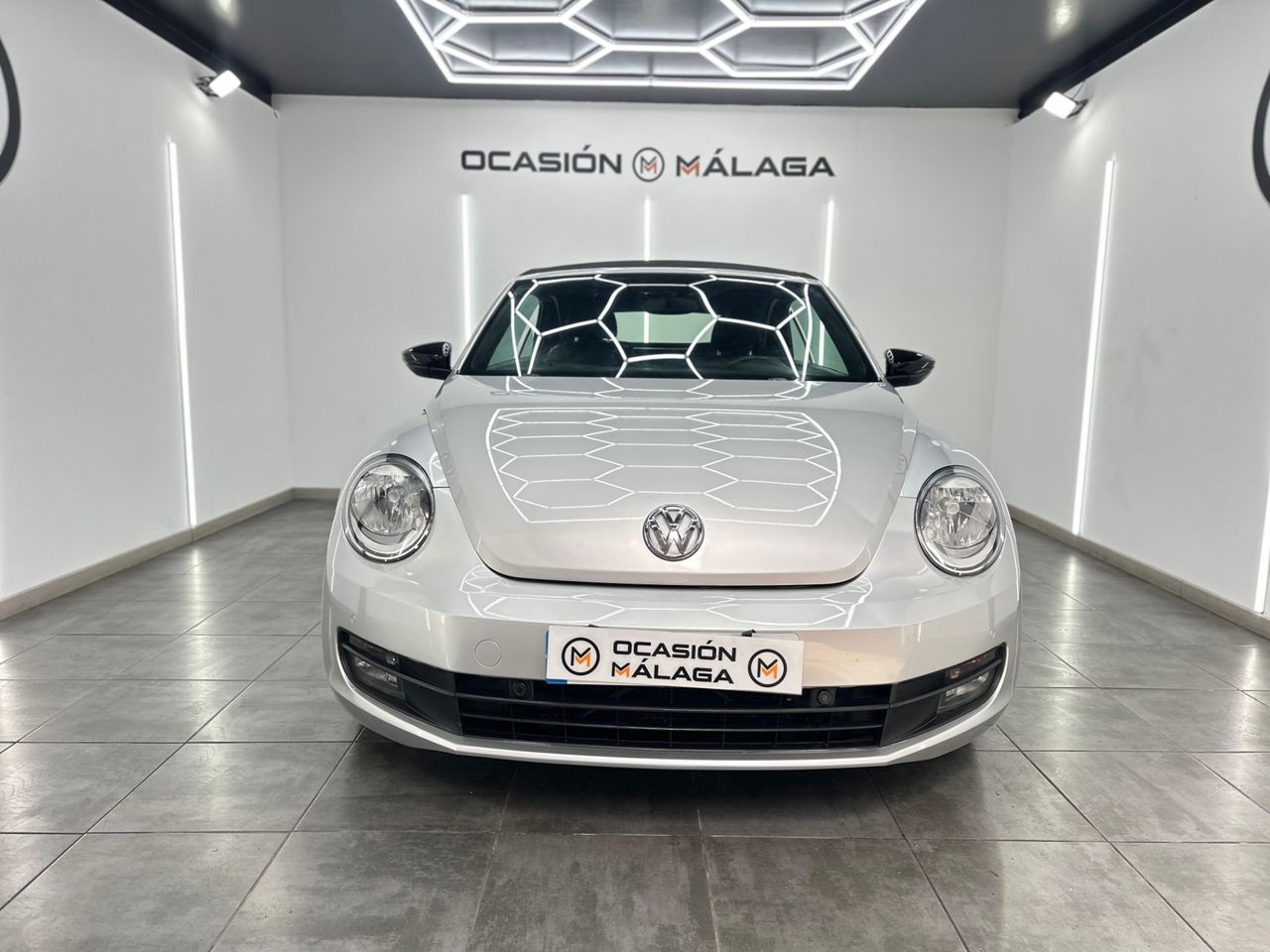 Volkswagen Beetle 1.6 TDI 105cv Beetlemanía - Foto 2 