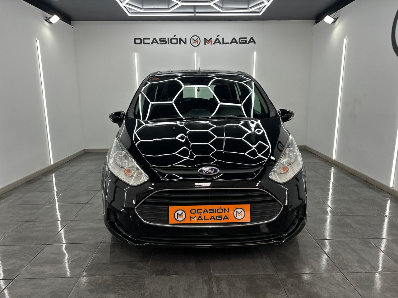 Ford B-MAX 1.5 TDCi 75 Titanium - Foto 2 