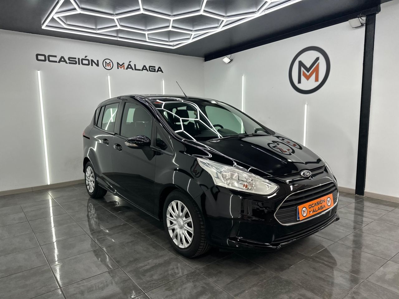 Ford B-MAX 1.5 TDCi 75 Titanium - Foto 2 