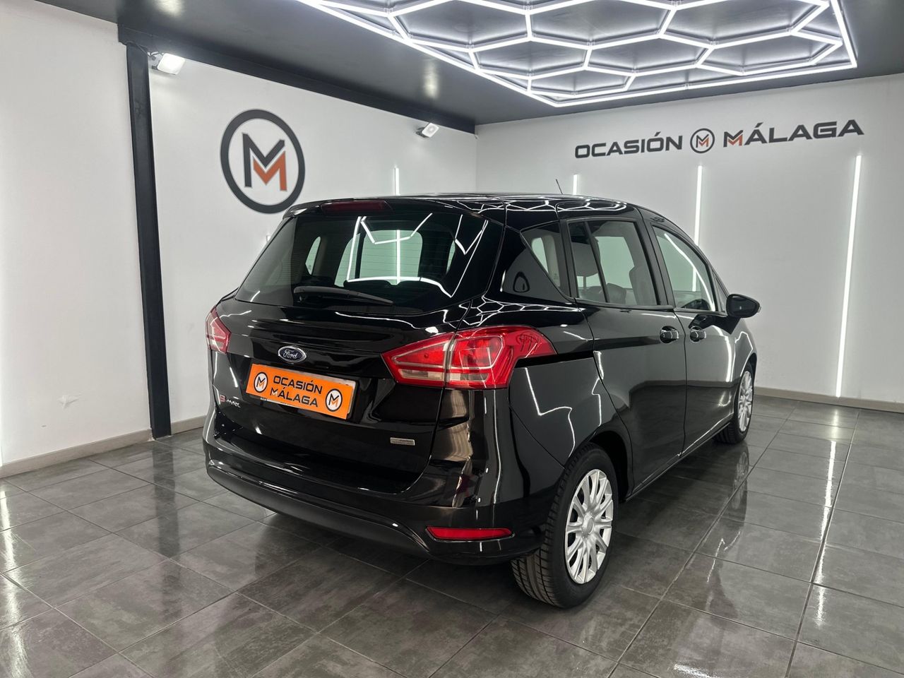 Ford B-MAX 1.5 TDCi 75 Titanium - Foto 2 