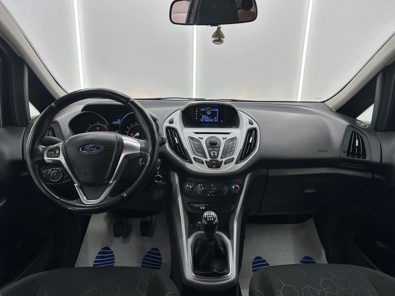 Ford B-MAX 1.5 TDCi 75 Titanium - Foto 2 