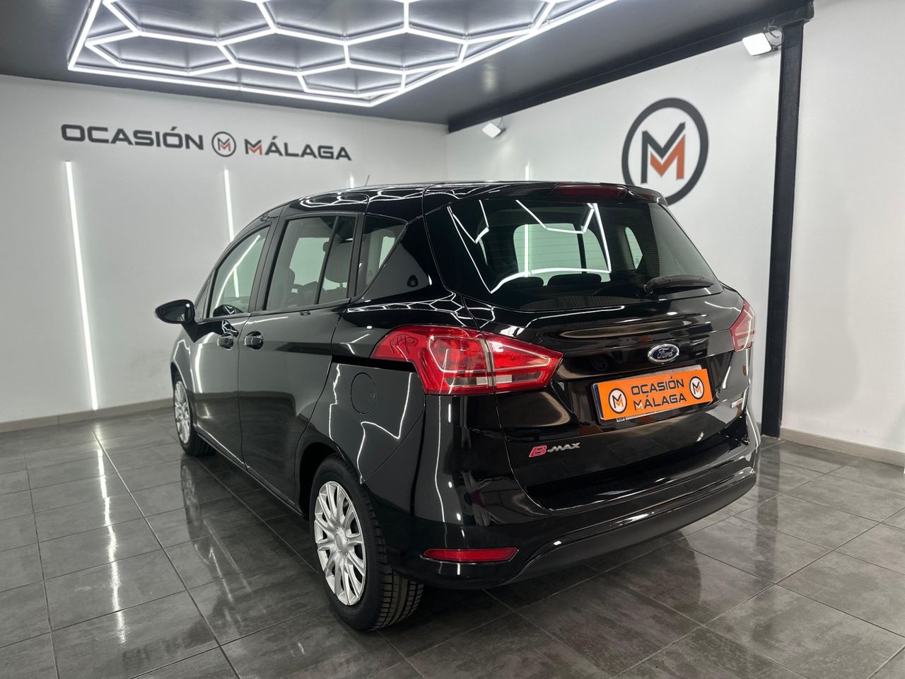 Ford B-MAX 1.5 TDCi 75 Titanium - Foto 2 
