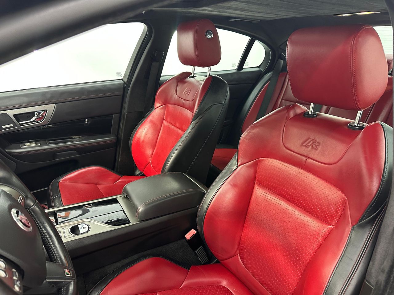 Jaguar XF 5.0 V8 S/C XFR - Foto 2 