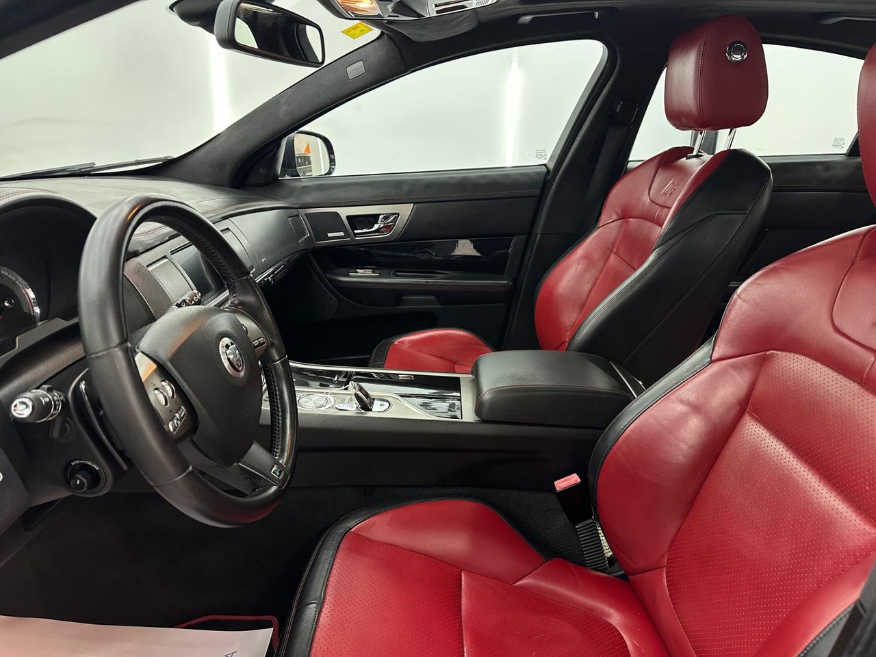 Jaguar XF 5.0 V8 S/C XFR - Foto 2 
