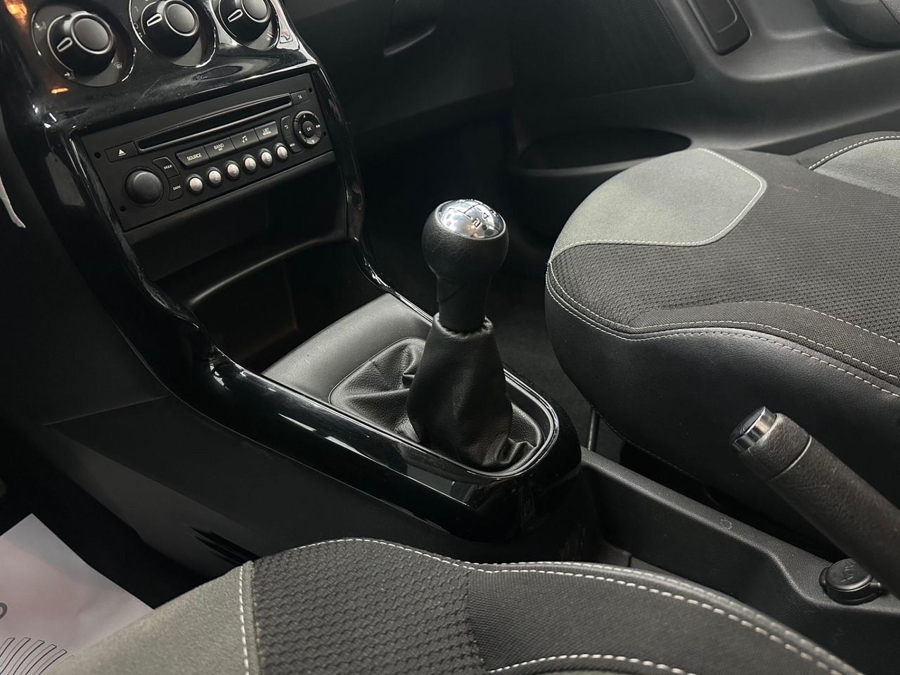 Citroën C3 Puretech 68cv Attraction - Foto 2 